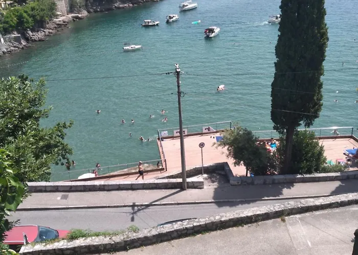 شقة Zlatko , Steps To The Sea