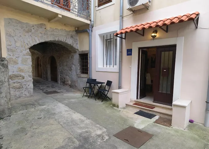 דירה Zlatko , Steps To The Sea אופטיה